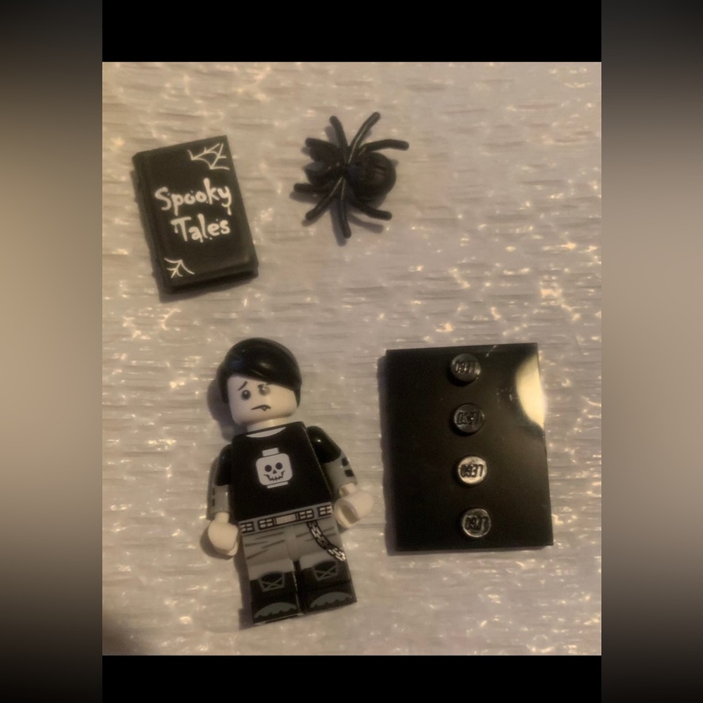 LEGO minifigures series 16